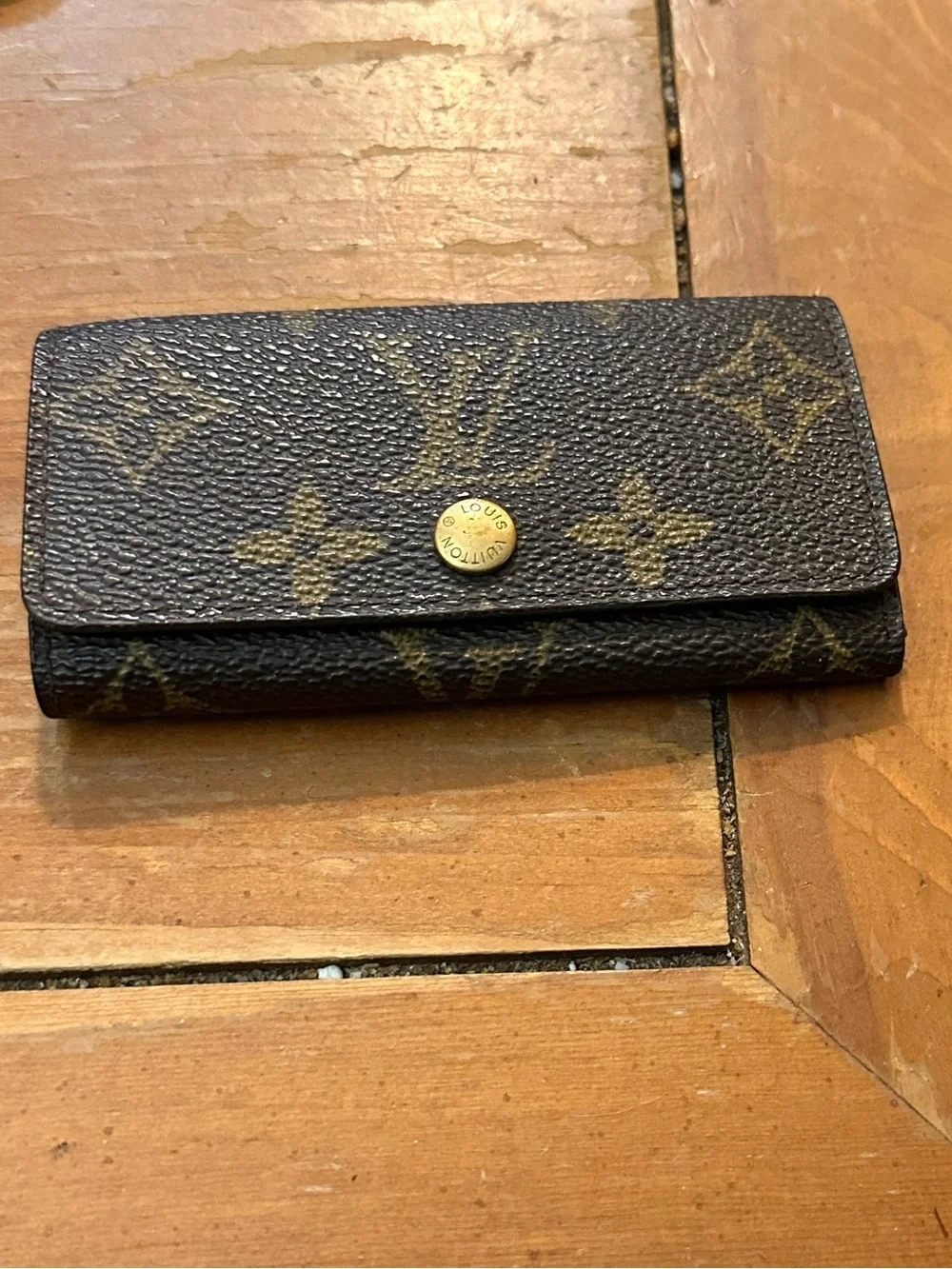 Louis Vuitton Vintage Brown Monogram 6 Hooks Key Holder